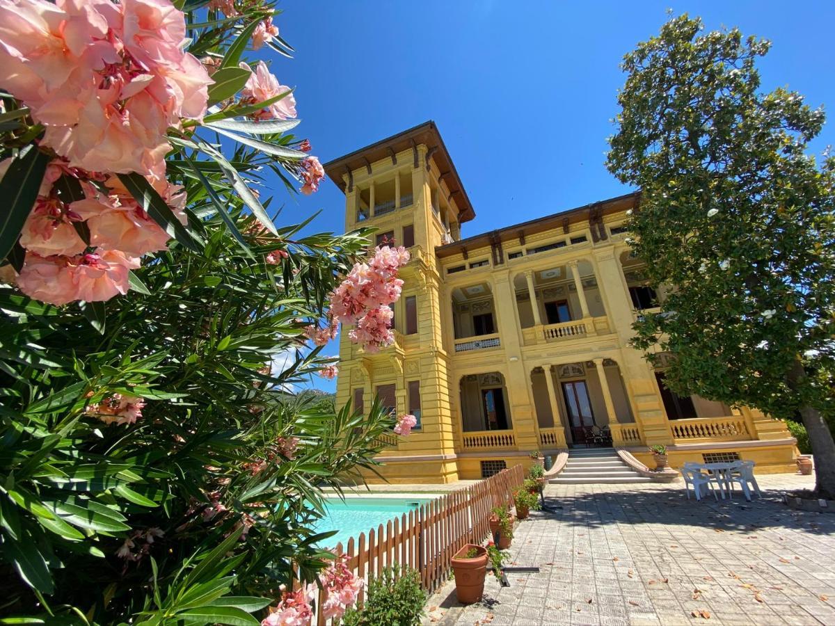 Villa Moorings Barga Εξωτερικό φωτογραφία